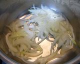 玉ねぎとニンジンの食べるコンソメスープ作り方2写真