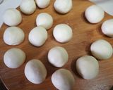 米粉を使ってチーズボール作り方3写真