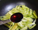 簡単！美味！♬セロリのきんぴら♬作り方3写真