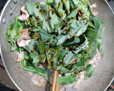 簡単　のらぼう菜と豚こまのゴマ油醤油炒め作り方5写真