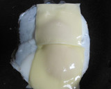 洋風♪半熟目玉焼きのチーズのせ作り方4写真