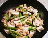 簡単 アスパラとホタルイカのトマトソース作り方5写真
