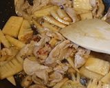 豚肉とタケノコのバター醤油パスタ☆作り方4写真