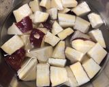 鶏肉とさつまいもの彩りレモンバター炒め作り方1写真