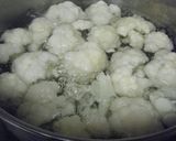 *まるごとカリフラワーのスープ*作り方1写真