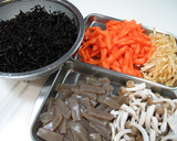ひじきと油揚げの煮物　～炊飯器で～作り方1写真