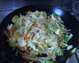 ソース焼きそば！めんつゆでまろやかに♪作り方2写真