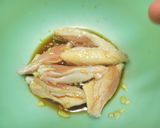 （手羽元）2種類フライドチキン（手羽中）作り方1写真