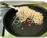 オリーブオイルを味わうペペロンチーノ作り方5写真