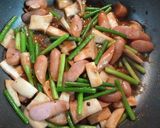 ウインナーとにんにくの芽のケチャップ炒め作り方7写真