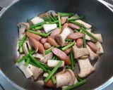 ウインナーとにんにくの芽のケチャップ炒め作り方6写真