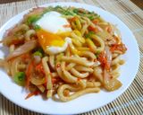鶏皮で☆なんちゃってホルモン焼きうどん作り方6写真