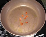 キャベツとマイタケのペペロン風パスタ作り方4写真