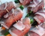 野菜たっぷり☆アスパラと野菜の肉巻き作り方3写真