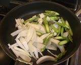 鯖と新玉ねぎの甘酢炒め。作り方8写真