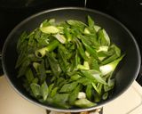 新玉ねぎの葉の味噌炒め作り方2写真
