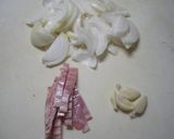 簡単！ベーコン入りトマトパスタ作り方1写真