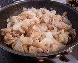 ❁新玉ねぎと豚肉のとろ～り炒め煮❁作り方3写真