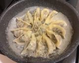 超簡単☆にら餃子☆美味しい☆羽根付き餃子作り方5写真