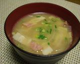 新玉ねぎとベーコンのコク旨味噌スープ作り方6写真