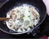 チキンとキノコのクリームソース作り方4写真