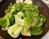 鶏胸肉とピーマン青梗菜の梅和風炒め作り方4写真