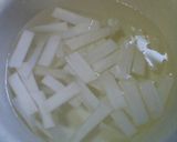 アセロラジュレで鯵とウドのカルパッチョ作り方3写真