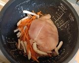 炊飯器で鶏むねの蒸し鶏とスープを同時調理作り方2写真
