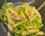 ピーマンとじゃがいものカレー味きんぴら✨作り方4写真