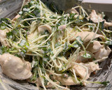 蒸し鶏とツナのわさびマヨネーズ和え作り方3写真