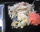 さばの水煮と野菜のトマトソースパスタ作り方1写真