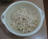 豚しゃぶと切干大根のごま酢和え作り方1写真