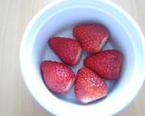 さっぱり美味＊いちごヨーグルトジュース＊作り方1写真
