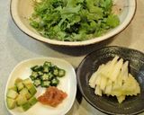わさび菜とアボカドのサラダ～梅海苔とろろ作り方2写真