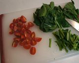 あさりと菜の花のパスタ。プチトマト入り。作り方2写真