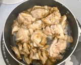 鶏とキノコのソテー♪ひらひらごぼうのせ作り方4写真