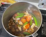 超簡単！トマトと豚肉のオイスタースープ作り方3写真