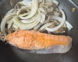 🌟【ワンパン】鮭ときのこの豆乳パスタ＊作り方2写真