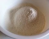 クランベリーとカシスリキュールのブレッド作り方1写真