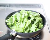旨味たっぷり【豚と油麦菜のオイスター炒め作り方6写真