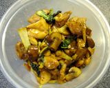 鶏もも肉とナッツのオイスターソース炒め☆作り方10写真