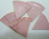 餃子の皮で簡単！ハムとチーズの包み焼き♪作り方1写真