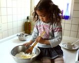 子供と一緒に☆ホットケーキで簡単ドーナツ作り方2写真