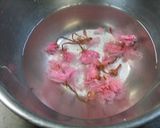 桜餅（桜の塩漬けと氷もちのアレンジ）作り方1写真