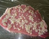 簡単★しっとり豚ロース肉の塩麹漬け焼き作り方3写真