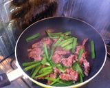 お箸で食べてね♪食べるラー油で焼肉パスタ作り方2写真