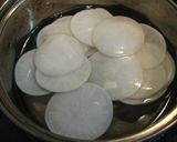 海老と蕪のサラダ蜂蜜ドレッシング作り方1写真