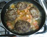 トマト煮込みハンバーグ作り方4写真