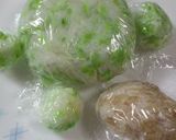 メロン熊　キャラ弁（おにぎり）作り方2写真