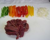 春だょ♬カラフルピーマンの青椒肉絲作り方1写真